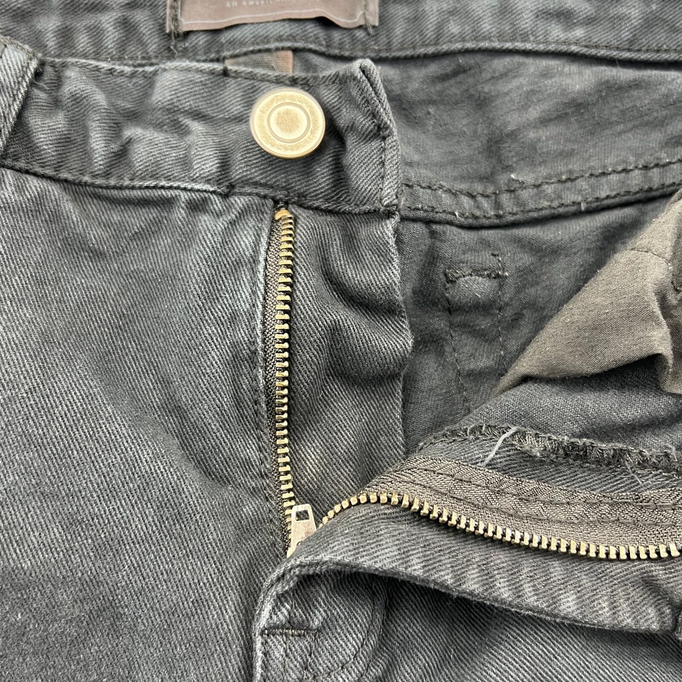 21 MEN Shorts Size 30 Mens Bermuda Forever 21 Mid Rise Dark Wash Black Denim - Image 2 of 4