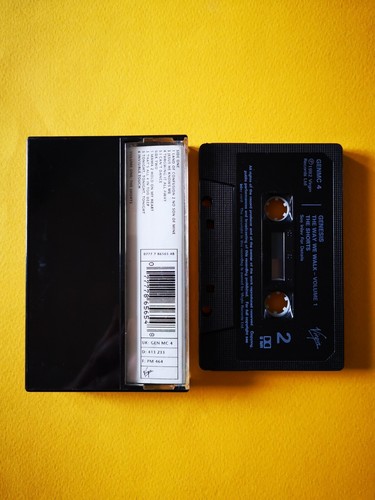 Genesis - Live - The Way We Walk - Volume One The Shorts - Cassette Tape - Picture 2 of 2
