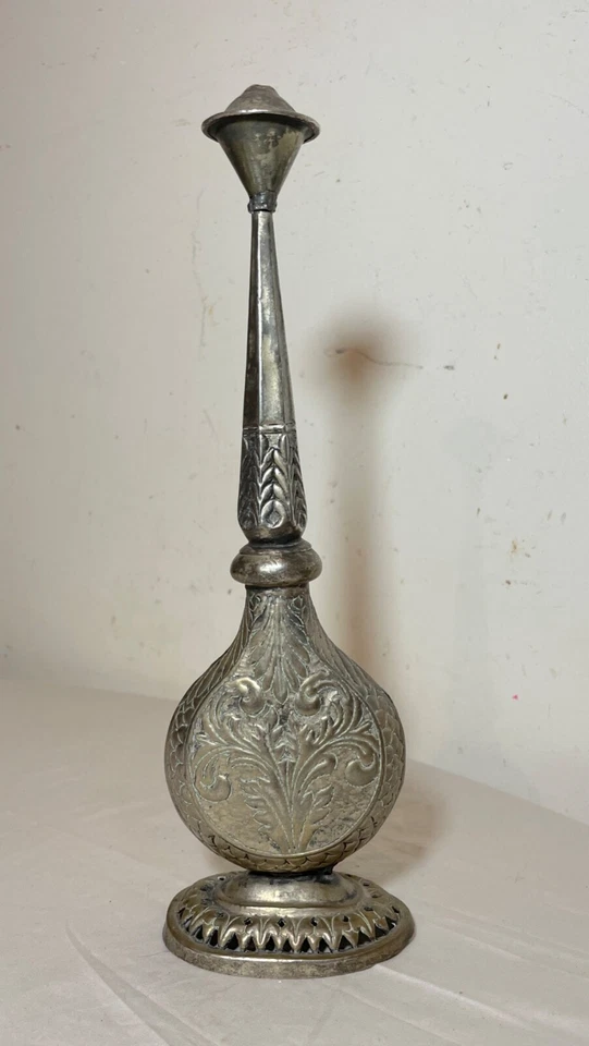 Antique early 19th century sterling silver Middle Eastern rosewater sprinkler - Image 4 of 4