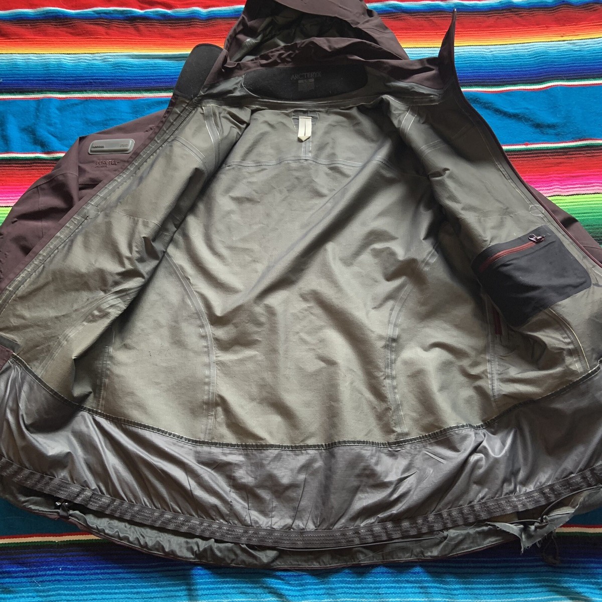 Arcteryx Gore-Tex Pro-Shell Recco Jacket Womens Large Arcteryx Gore-Tex Pro-Shell Recco Jacket Womens Large