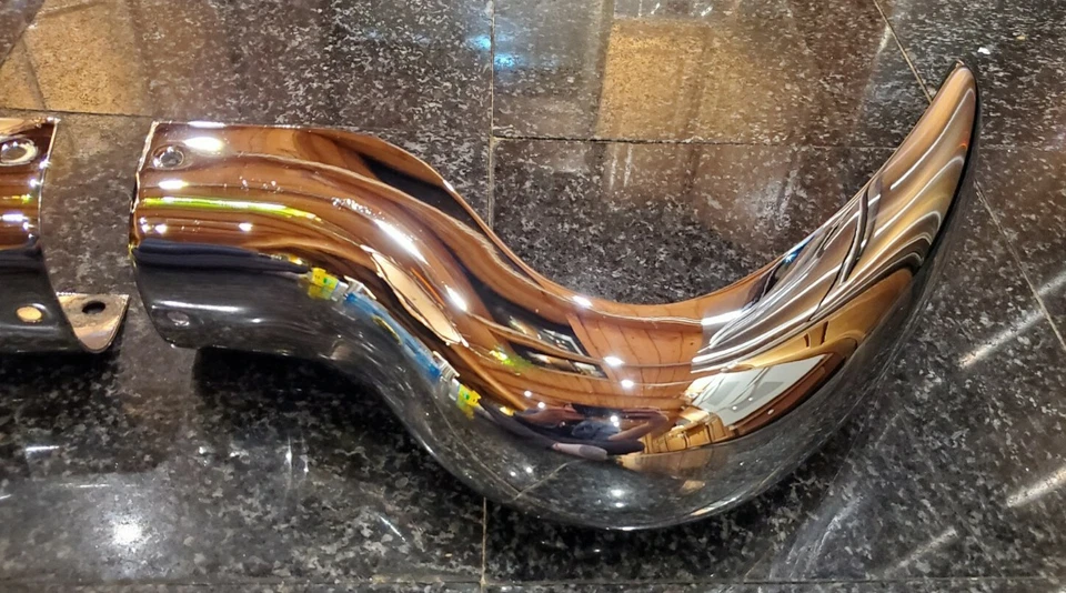 Par de esquinas parachoques trasero mercedes 190sl w121 1988800670 1988800770 oem cromado Foto 4 de 4