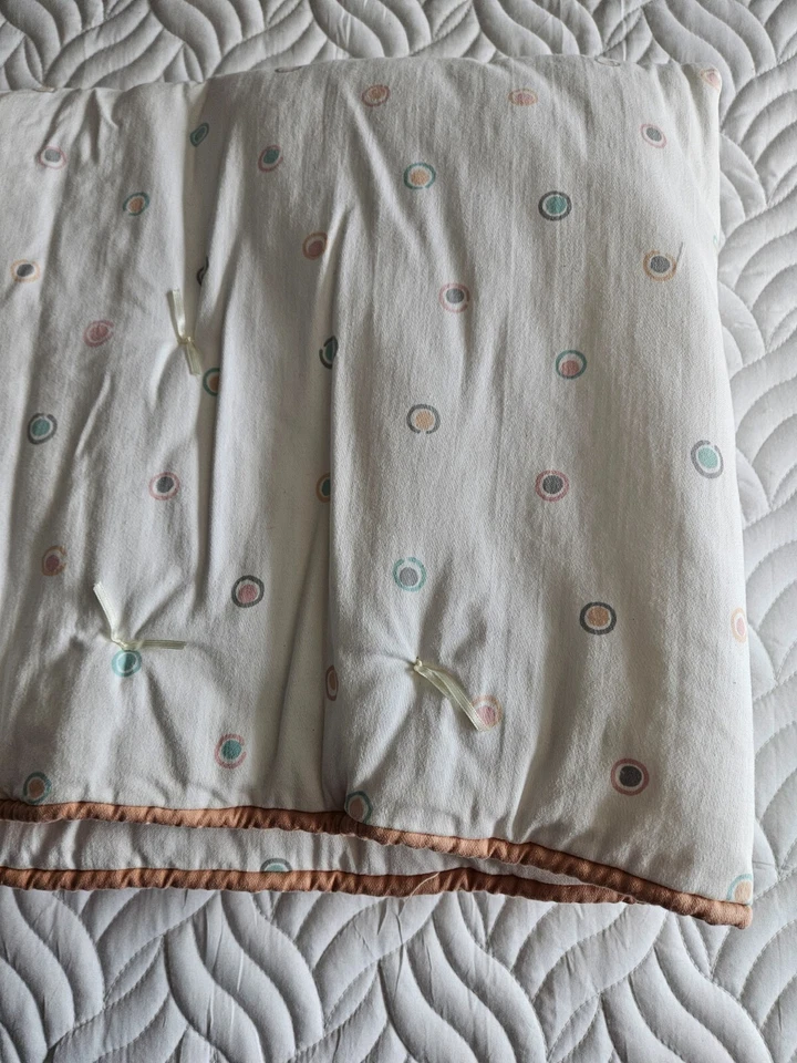 复古手工儿童房被子 53x34 和枕套 17x12 白色 — 第 2/4 张图片