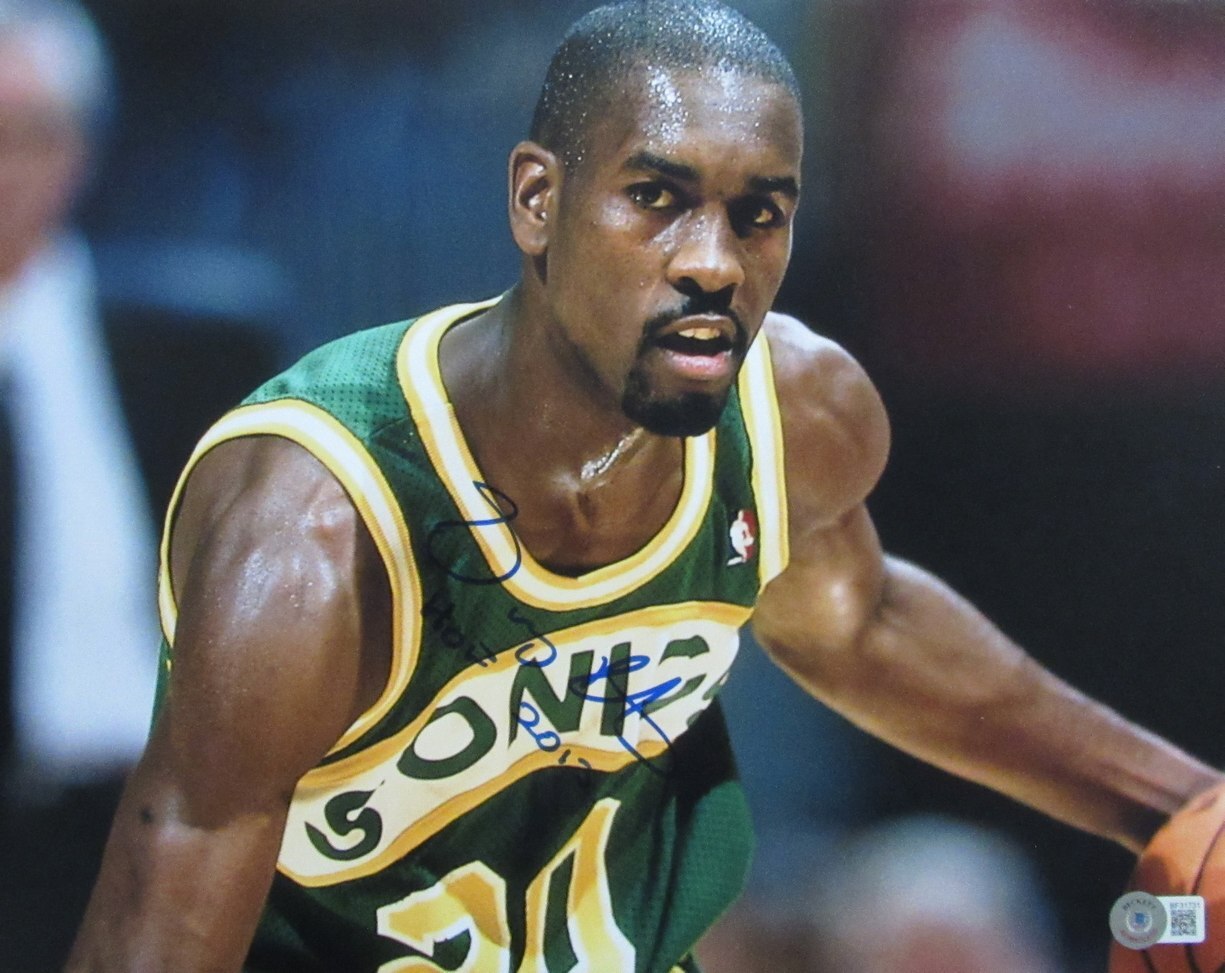 Gary Payton HOF Autographed Signed 11x14 Basketball Photo Seattle Supersonics Beckett 