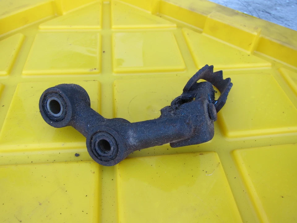 Suzuki DR370 1979 OEM reposapiés izquierdo clavija Foto 4 de 4