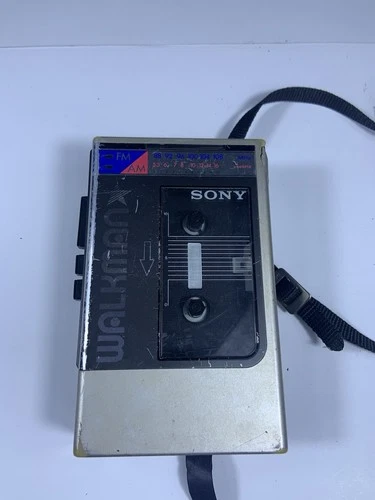 Sony Walkman WM-F8 Silver/Black AM/FM Cassette Player Headphone Jack