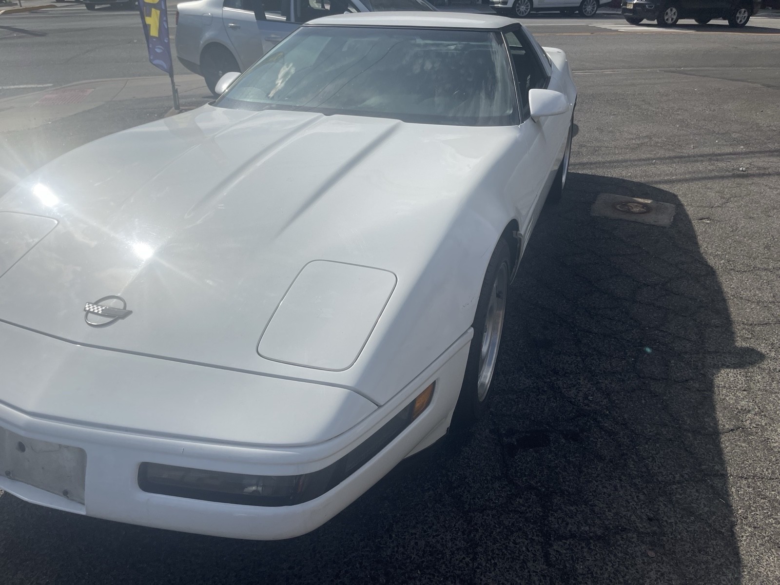 1991 White Chevrolet Corvette   | C4 Corvette Photo 2