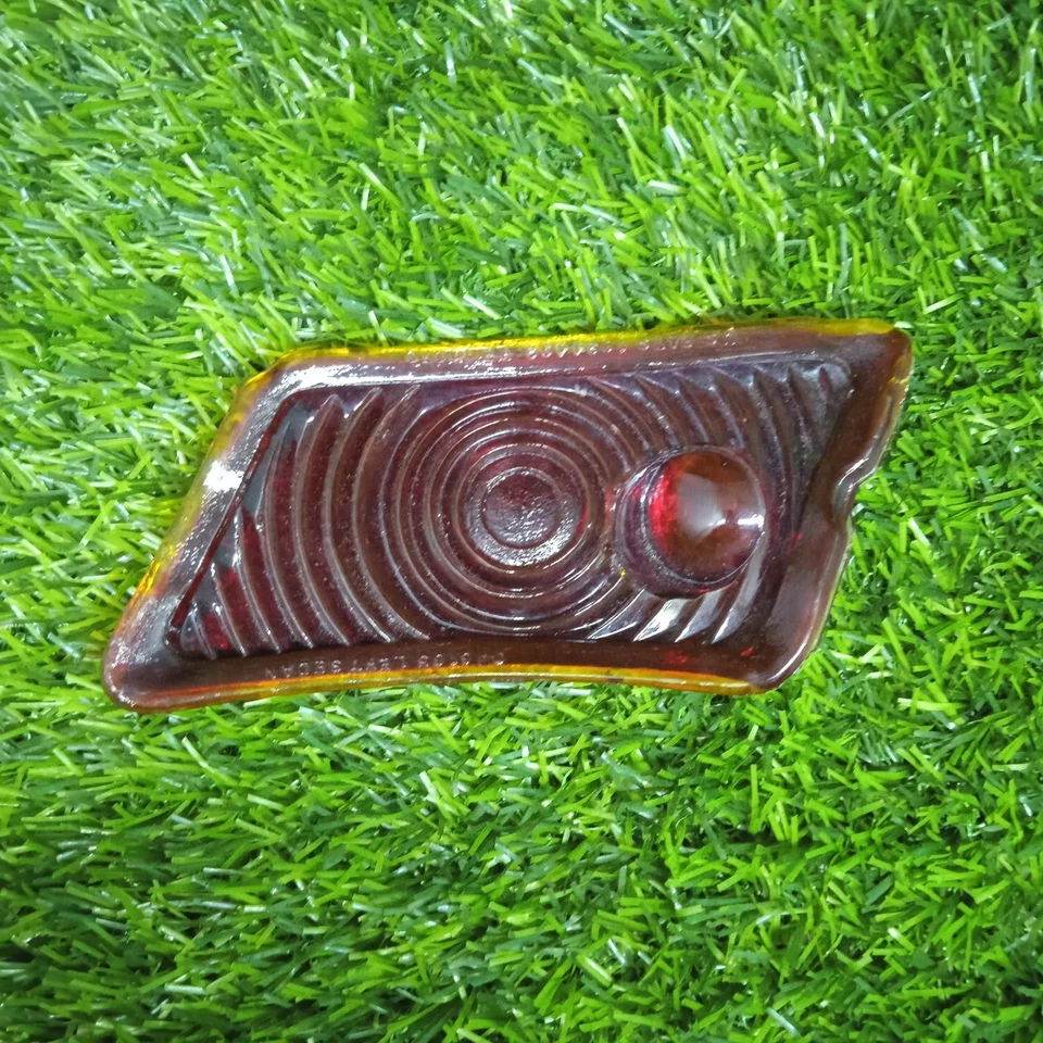 Luz trasera izquierda lente de vidrio de repuesto OEM 1940-41 Hudson Super Six sedán Foto 3 de 4