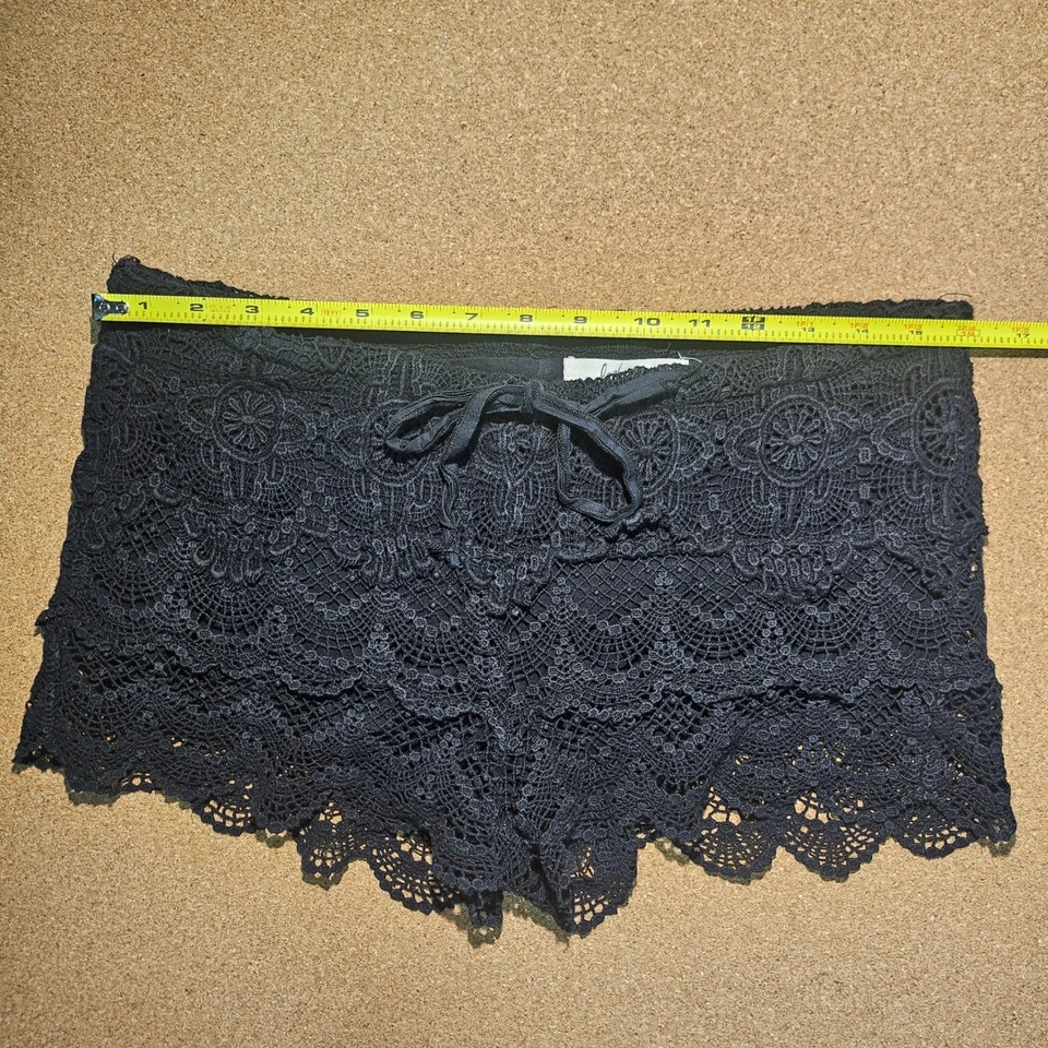 Micro Mini Shorts 90s Y2K Lost Black Crochet Lace S Whimsigoth Romantic Retro - Image 3 of 4