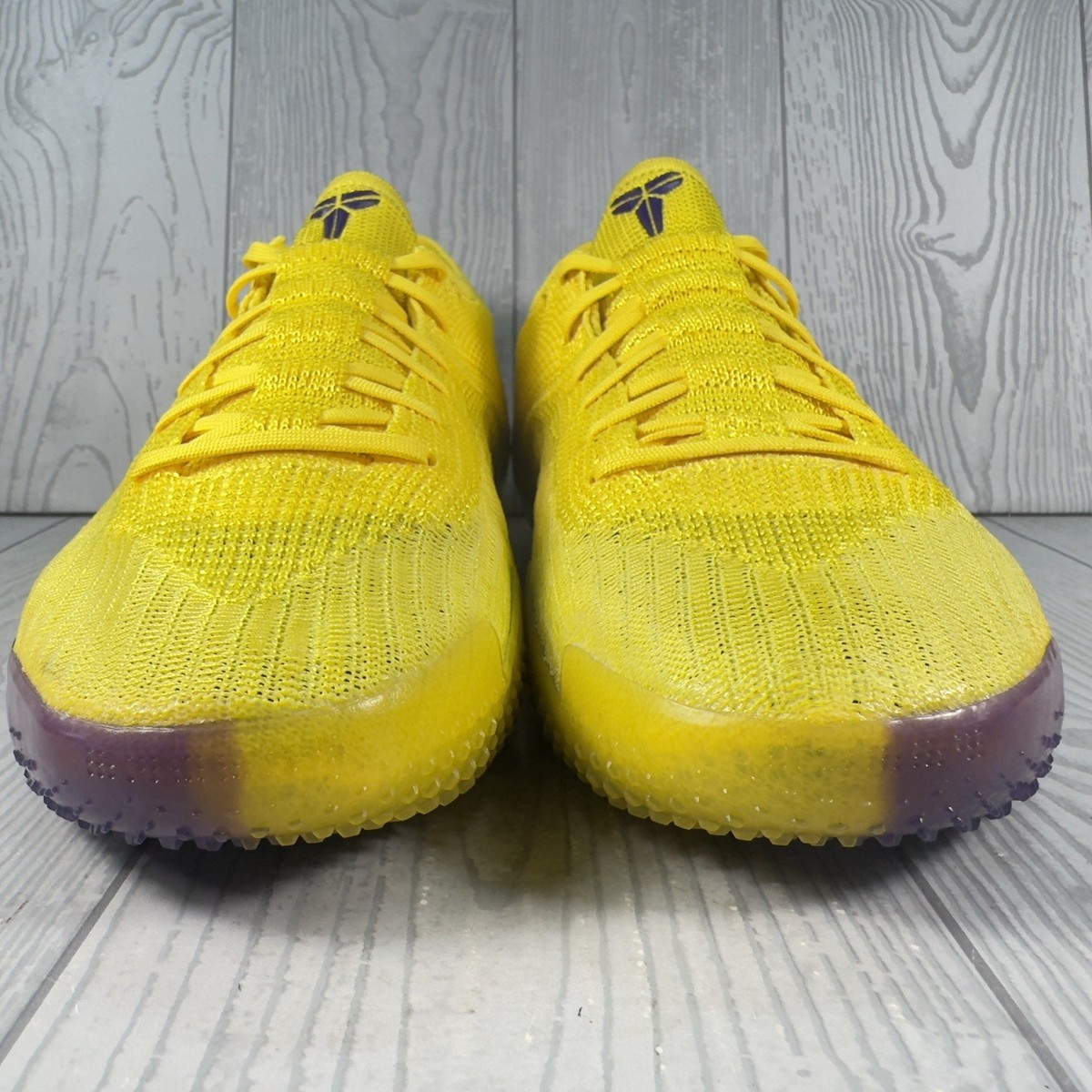 Nike Kobe AD NXT 360 Yellow Strike AQ1087-700 Men's Size 11 Shoes