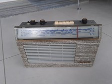 Poste de radio vintage Clarville