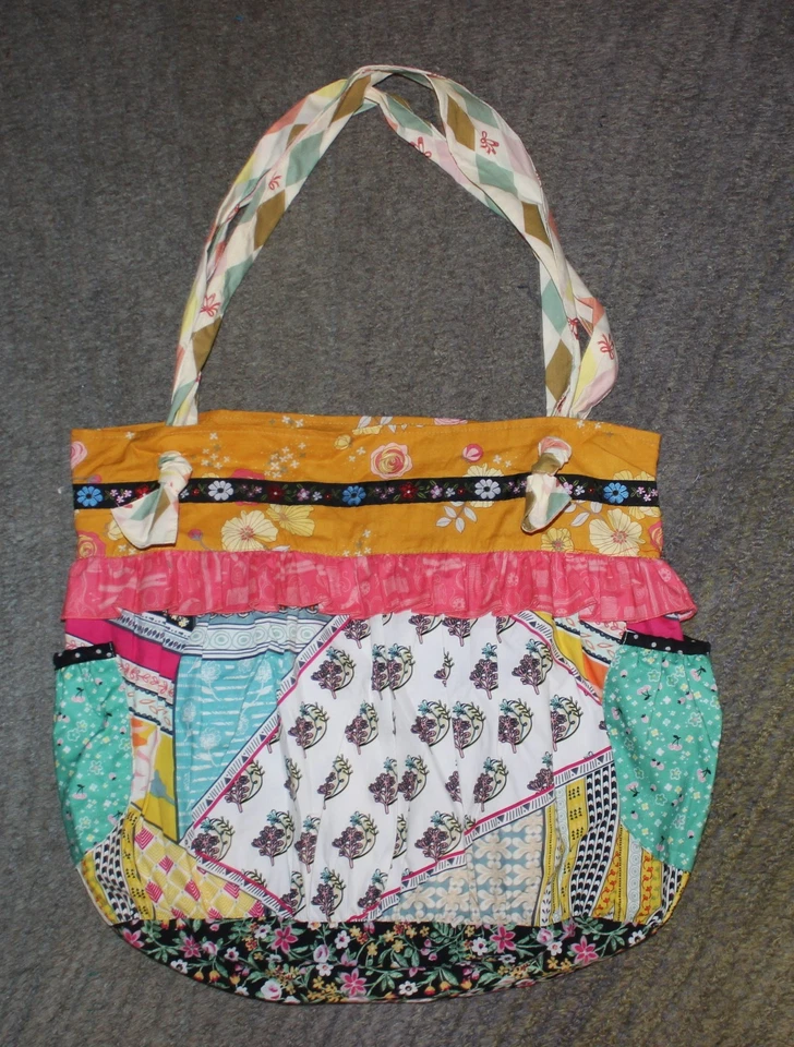 Bolso hobo independiente Matilda Jane para mujer PLATINO Foto 4 de 4