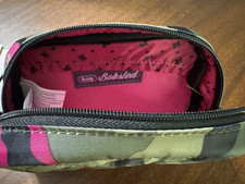 Lug Dodger RFID Small Travel Backpack Rose & Gray Pink Camp Print EUC Zip Camouflage Backpack Bags & Handbags for Women for sale  main image 4