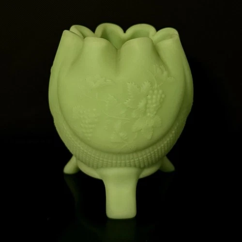 Fenton Uranium Custard Glass Bowl Grape Design 3 Legs Rose Lime Satin Glows