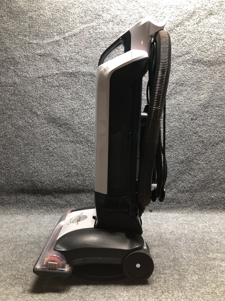 Hoover Complete Performance Corded Bagged Upright Vacuum Cleaner
