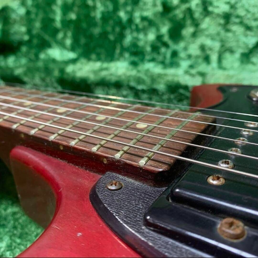 YAMAHA SG30 1974 Vintage Electric Guitar Rare Made in Japan YAMAHA SG30 1974 Vintage Electric Guitar Rare Made in Japan