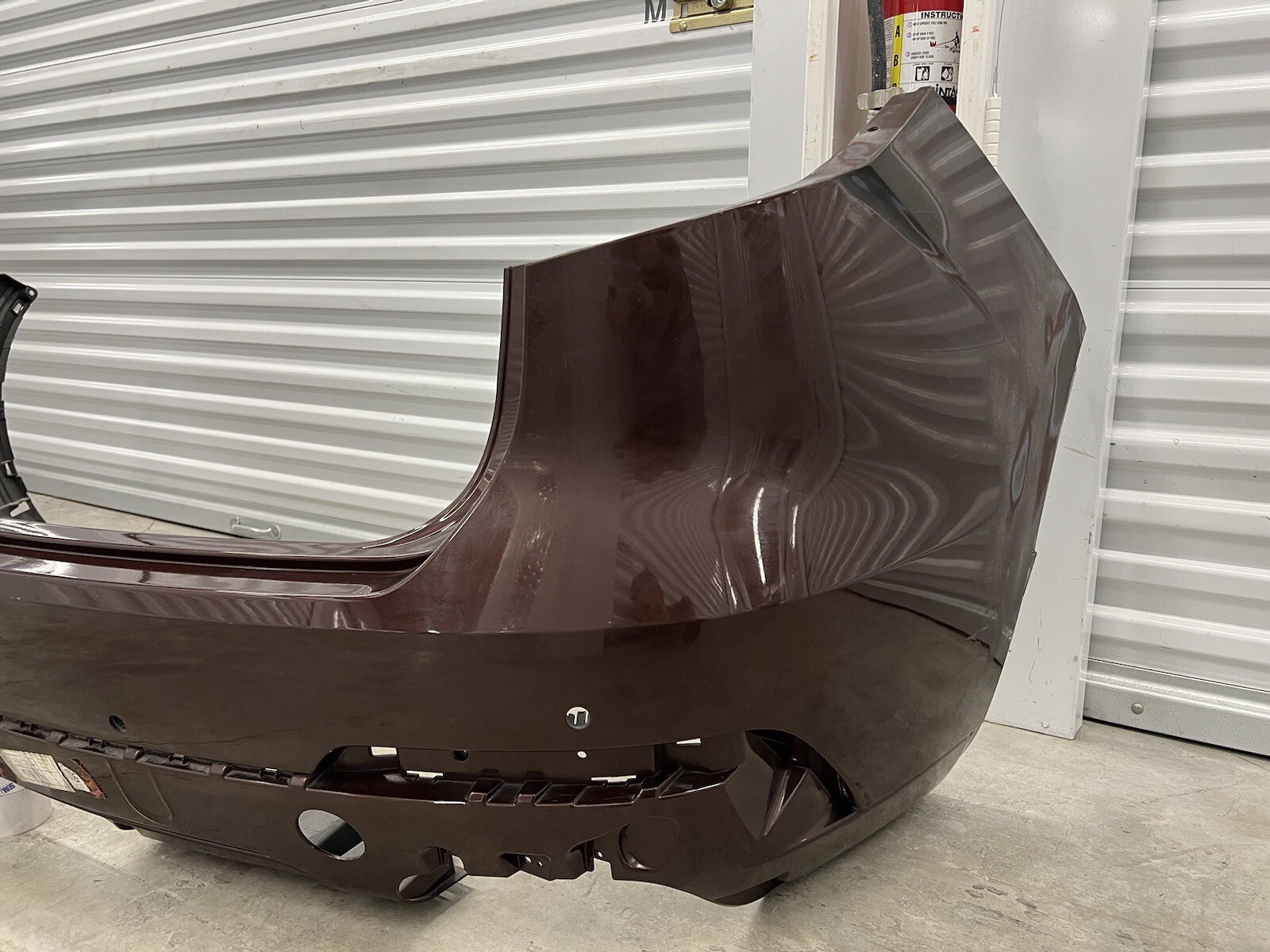 2017 2018 2019 2020 MASERATI LEVANTE REAR  BUMPER COVER USED OEM👍