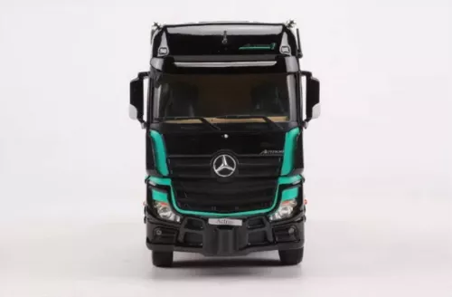 1/50 Mercedes-Benz Actros SLT GigaSpace 8x4 Black Diecast model Toy NIB - Picture 5 of 8