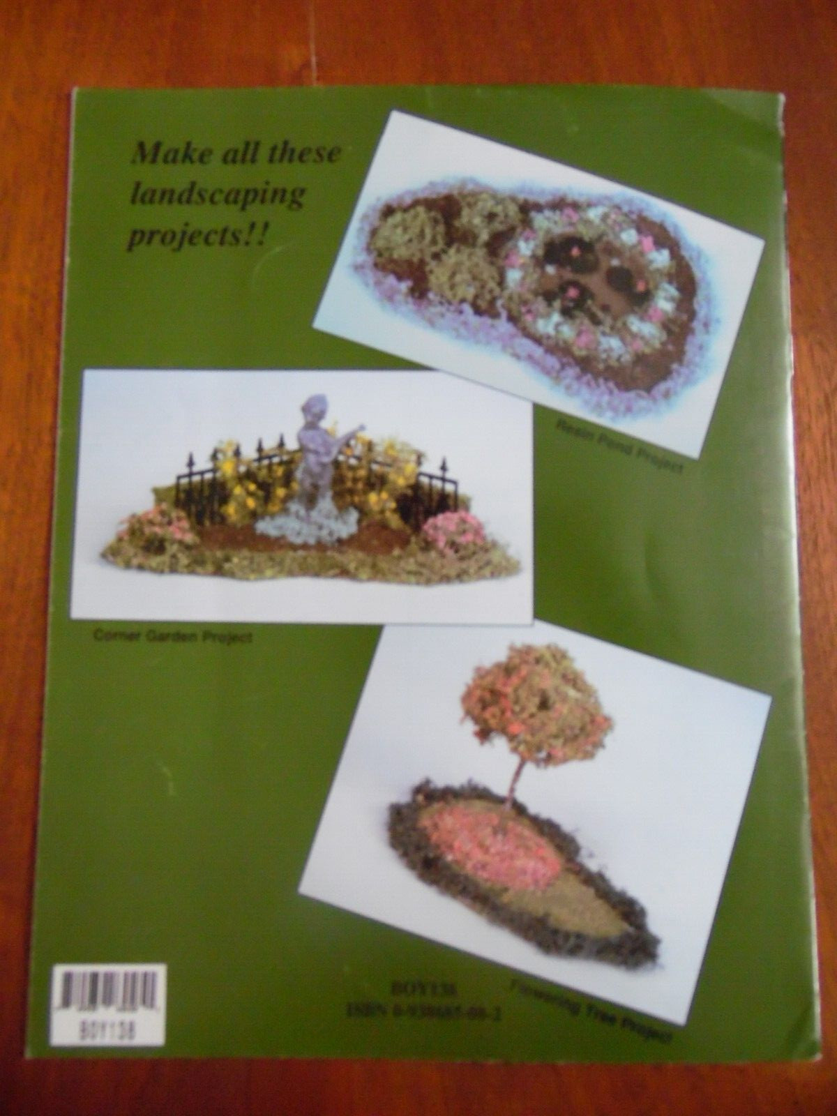Basic landscaping in Miniature Dolls House Dot Moore Candi Moore Magazine BOY138