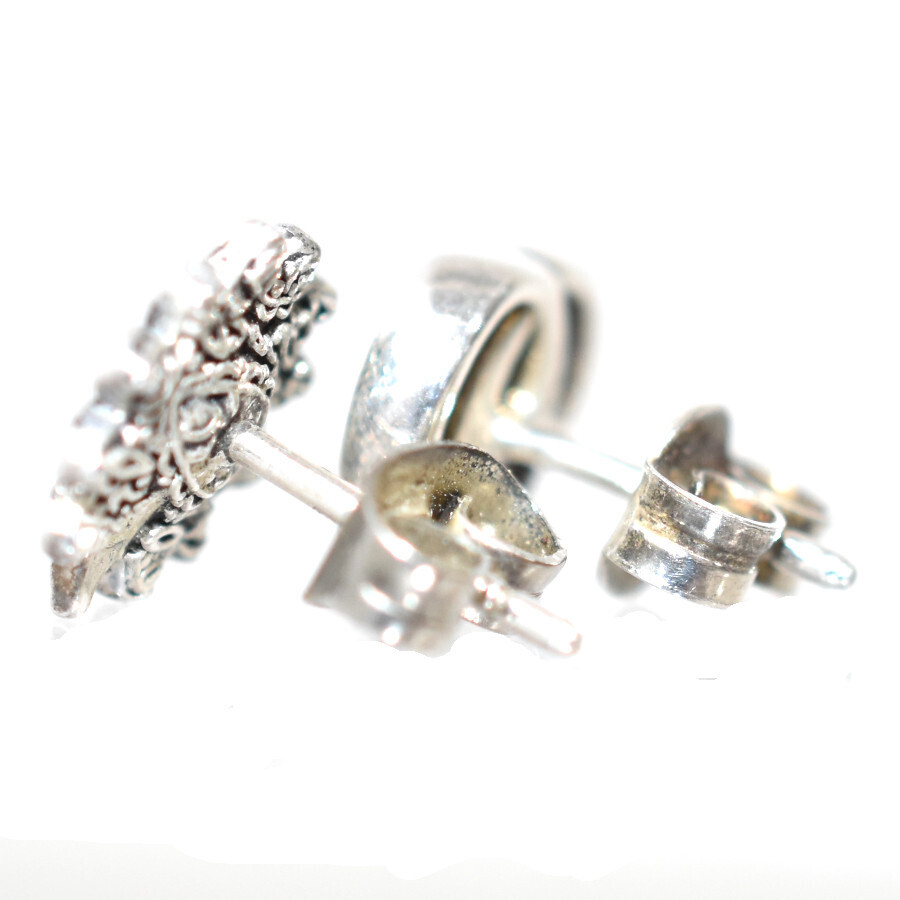 ✨️GUCCI earring✨️グッチピアス SV925 フラワー 花 片耳 GUCCI - GUCCI グッチ フラワー 花 ピアス シルバー Ag925の通販