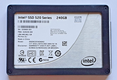 240 GB SATA Intel 520 Series SSDSC2CW240A3 2D-NAND MLC SSD 2.5'' Festplatte