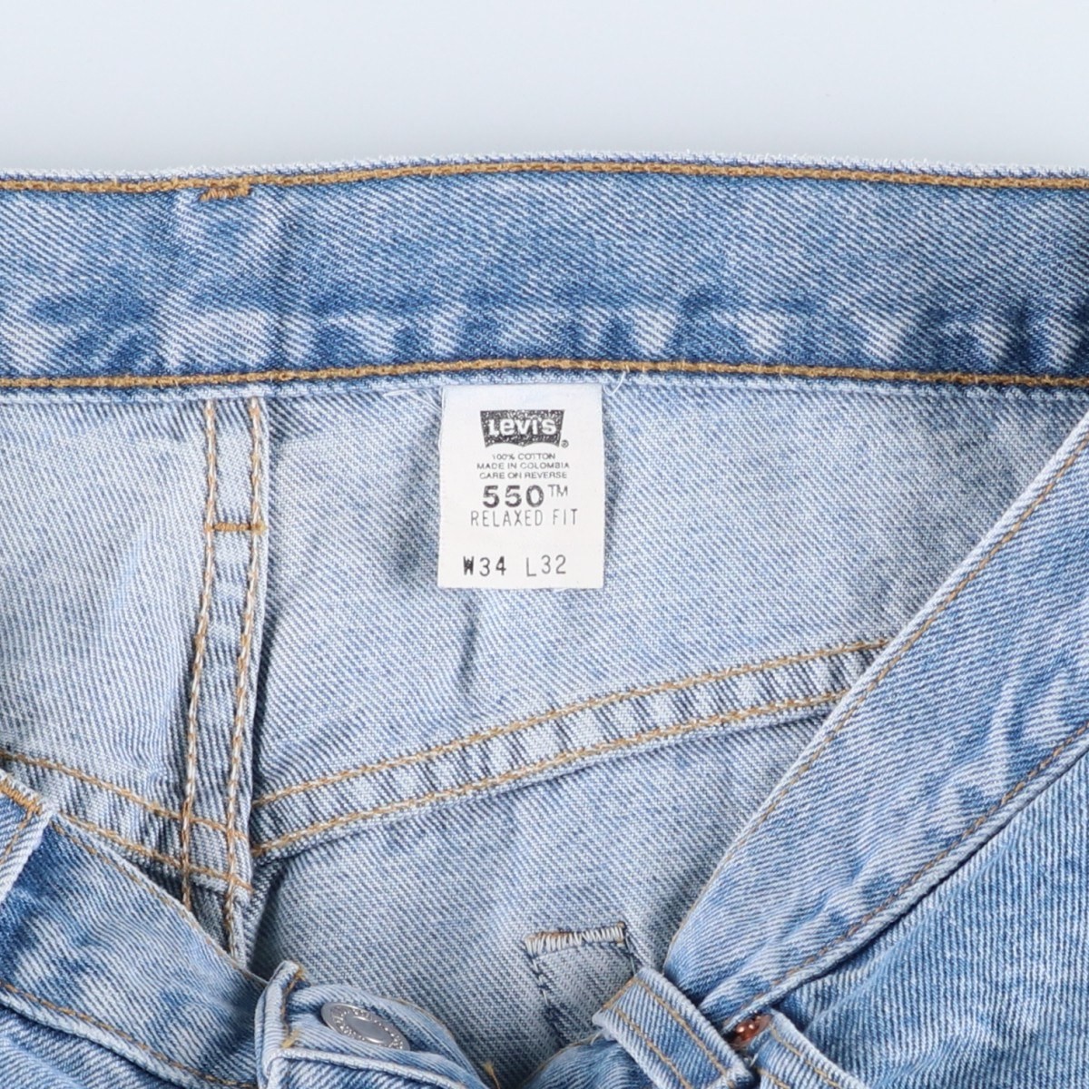 Vintage 2000'S Levi's 00550-4834 Relaxed Fit Tapered Denim Pants Men's Size W34 thumbnail 4