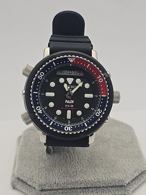 Seiko Pepsi Prospex Solar Diver 200m PADI Model 