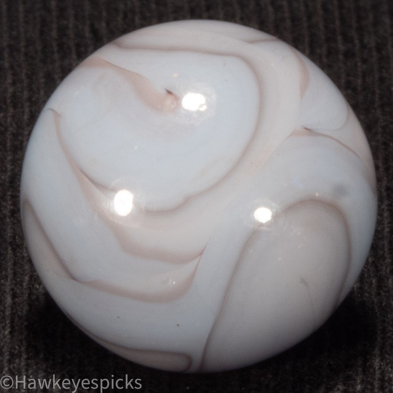Champion *Silk Road Swirl Marble 5/8" Mint Hawkeyespicks sg