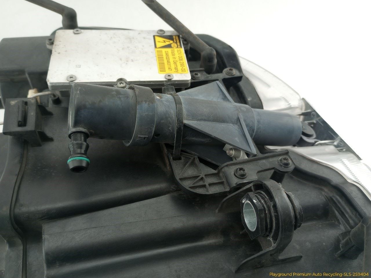Maserati Quattroporte 2003-2008 Right Headlight
