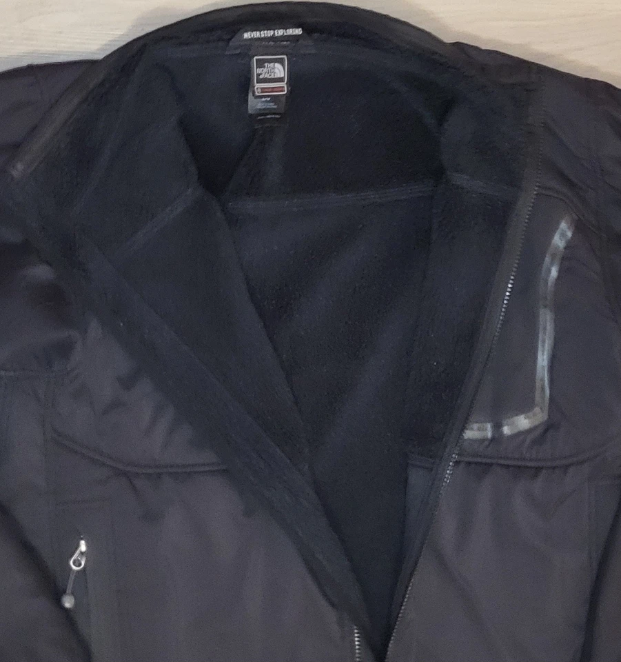 LN $300 Men's THE NORTH FACE Black Summit Series Softshell Jacket Fleece Lined L - Image 4 of 4