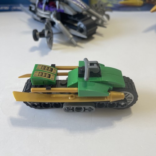 LEGO Ninjago 70733 Blaster Bike & 70722 Attacco Overborg con Manuale No Minifigures - Foto 10 di 24