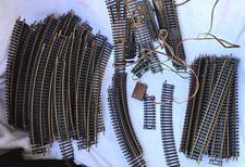 Atlas HO Scale Snap Track Model Train Tracks ...