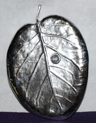 Michael Aram Signature 8”x 5.5” BOTANICAL LEAF TRAY + Cloth Dust Bag - Picture 2 of 5