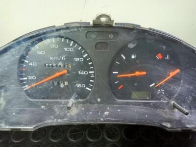 248107C014 instrumentenblende NISSAN SERENA C23M 1995 19663701 174757