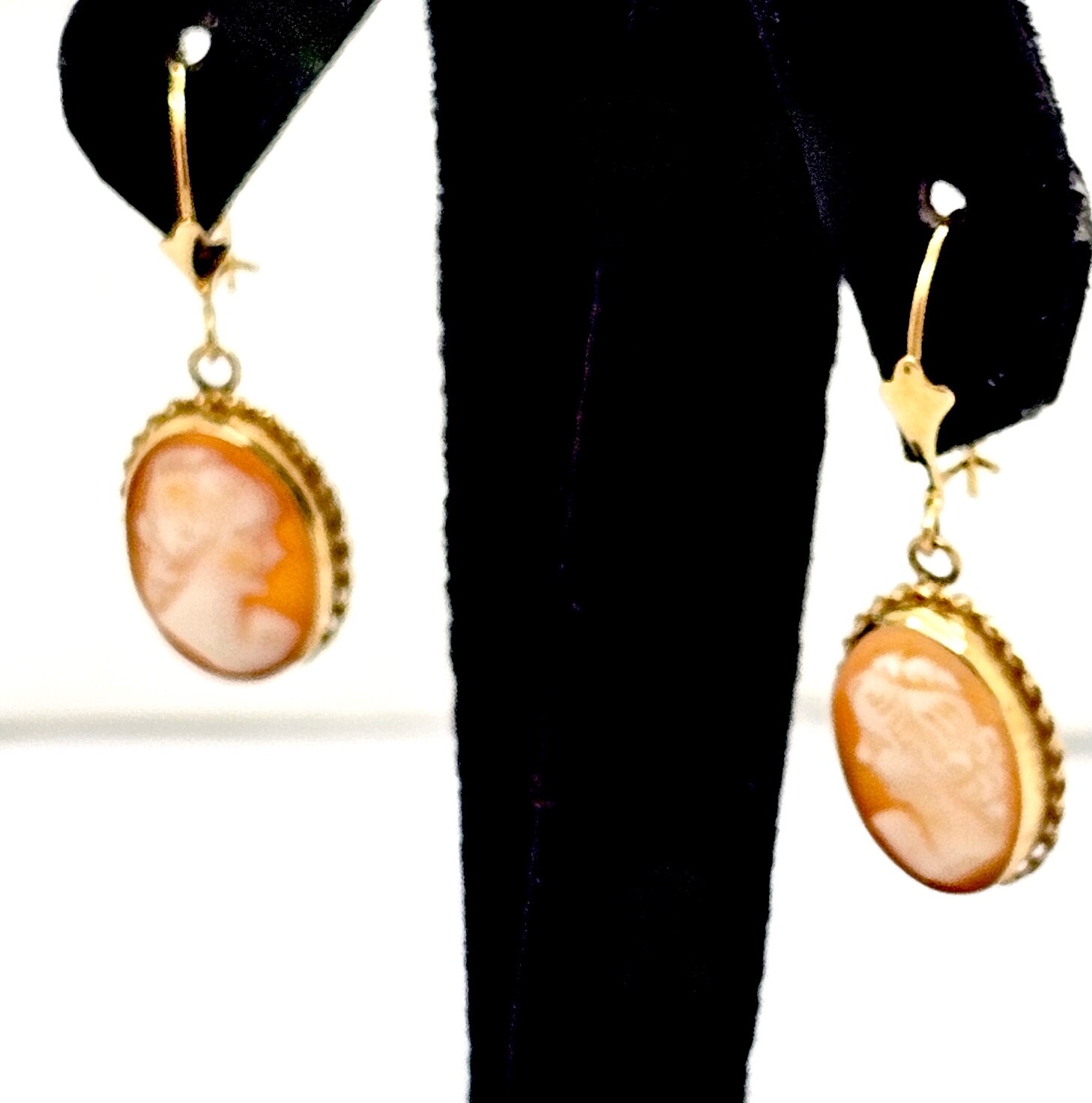 14K SOLID GOLD MOUNTED CARVED SHELL PORTRAIT CAME… - image 11