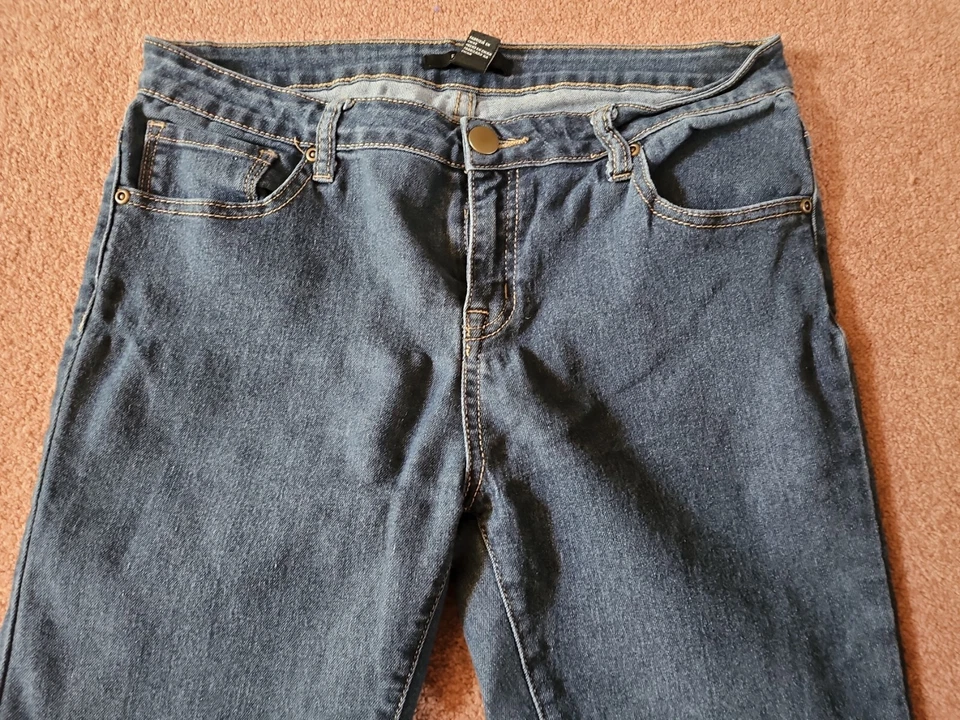 Jeans FOREVER 21 Feminino Skinny Leve Jeans Azul Tamanho 30 EUA - Imagem 2 de 4