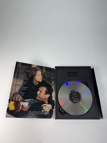 Conspiracy Theory (DVD 1997) Mel Gibson, Julia Roberts - Picture 3 of 4