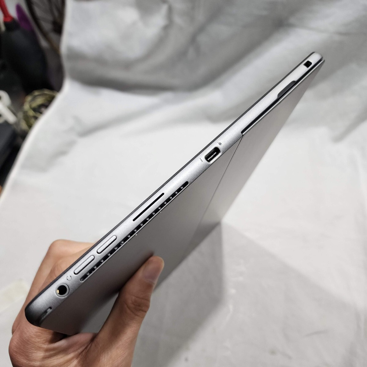 最高の品質の最高の品質の 未使用 DELL Latitude 7320 Detachable Core