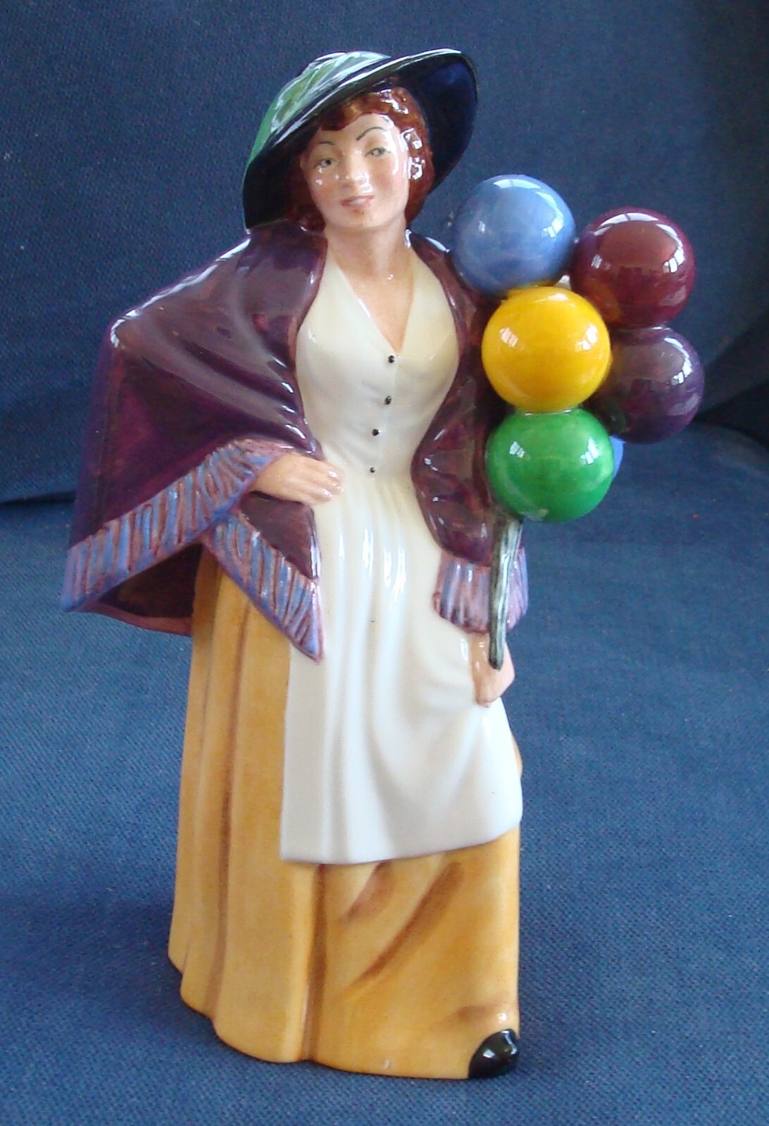 Royal Doulton Balloon Lady Figurine HN 2935 1983 8 1/2" eBay