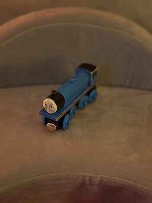Thomas the Train & Friends Gordon Wooden Railway Train Engine