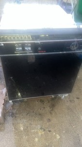 GE Potscrubber 640 Dishwasher Black & White Heated Energy Dry Pot Scrubber