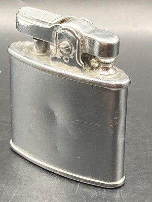 Vintage Chrome Ronson ''Standard'' Plain Plunger Pocket Lighter, Newark, U.S.A.
