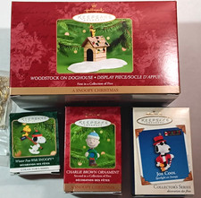 Hallmark Ornament Snoopy doghouse display, Winter Fun , Joe Cool, Charlie lot 4