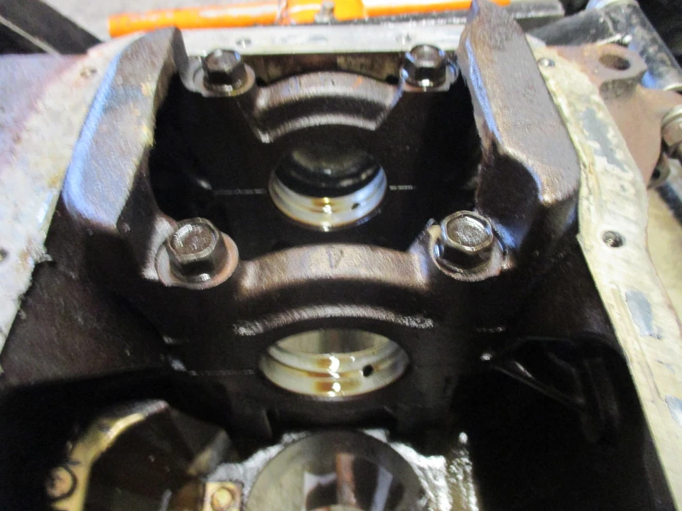 Nissan Sentra 1.8 S QG18DE 2005 OEM motor bloque de cilindros desnudo Foto 4 de 4