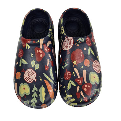 Totes Size 7 Fruits Veggies Mushrooms Slip on Clogs Outdoor Garden