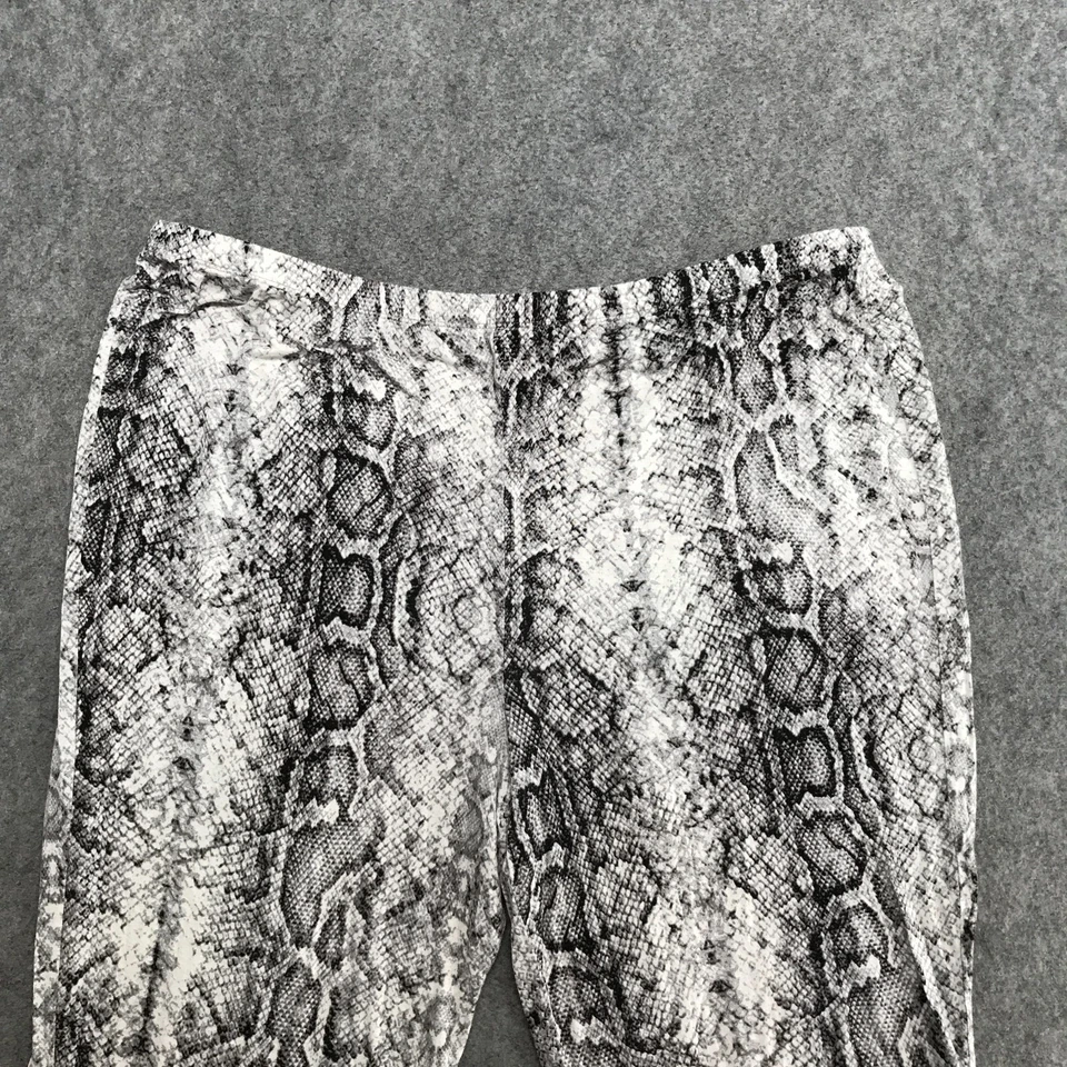 Unbranded Lounge Pajama Pants Womens Size XXL Gray Snakeskin Loose Leg Pull On - Image 3 of 4