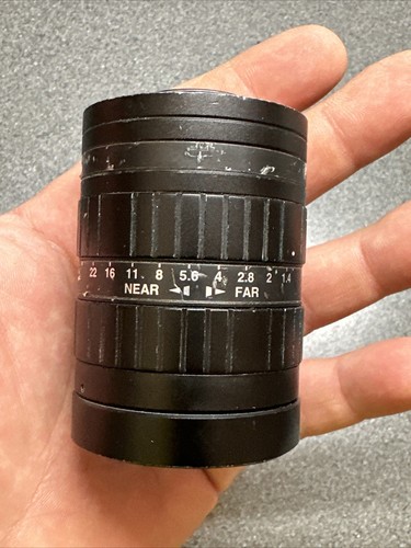Fujinon HF16SA-1 Hi-Res 16mm Compact Industrial C-Mount Lens - Picture 6 of 6