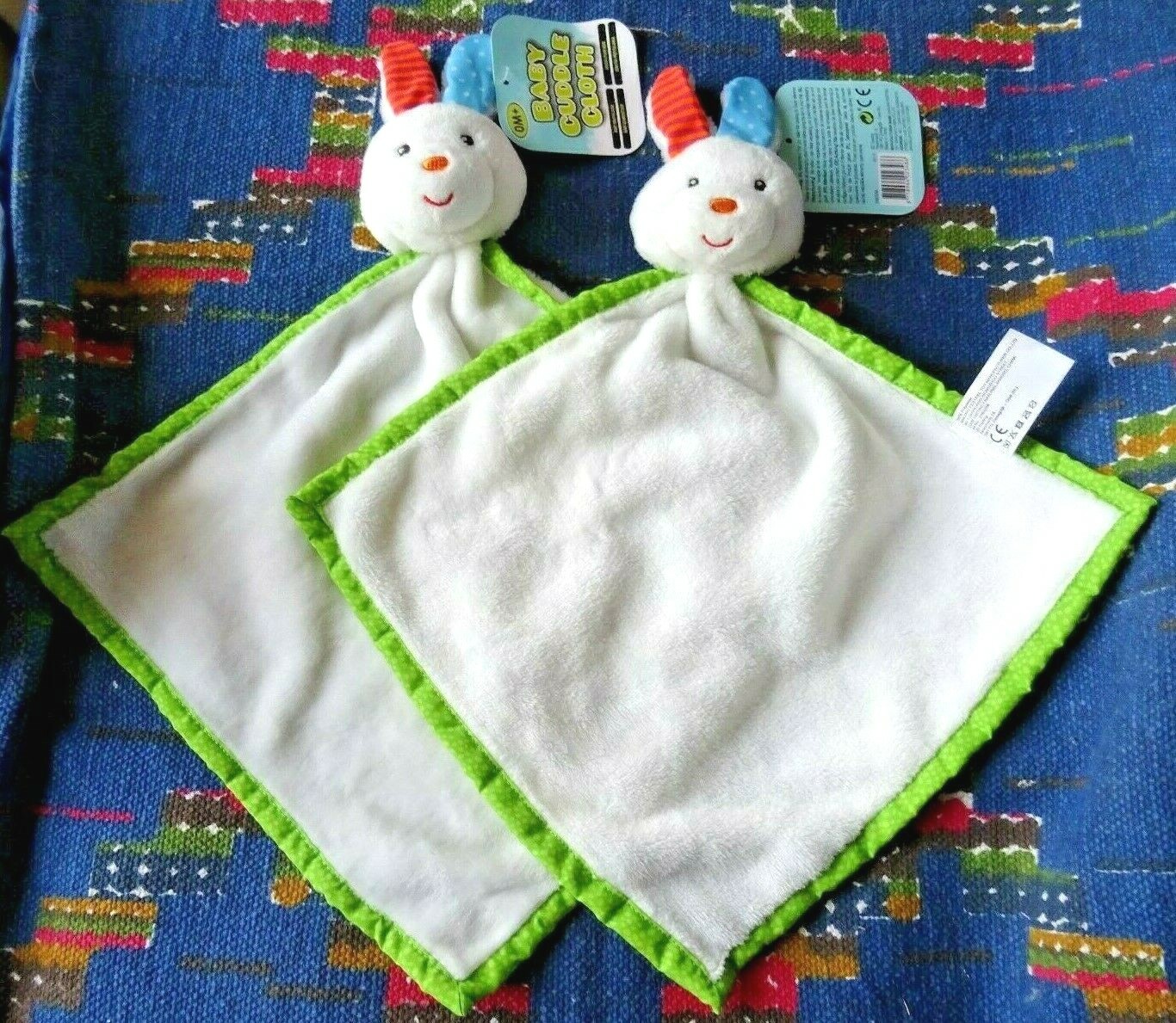 Doudou plat lapin vert et blanc Nanjing Kestrel anti-perte en lot de 2