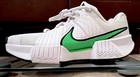 Nike Zoom GP Challenge Pro Women’s Tennis Shoes White/Black/Poison Green — photo 1