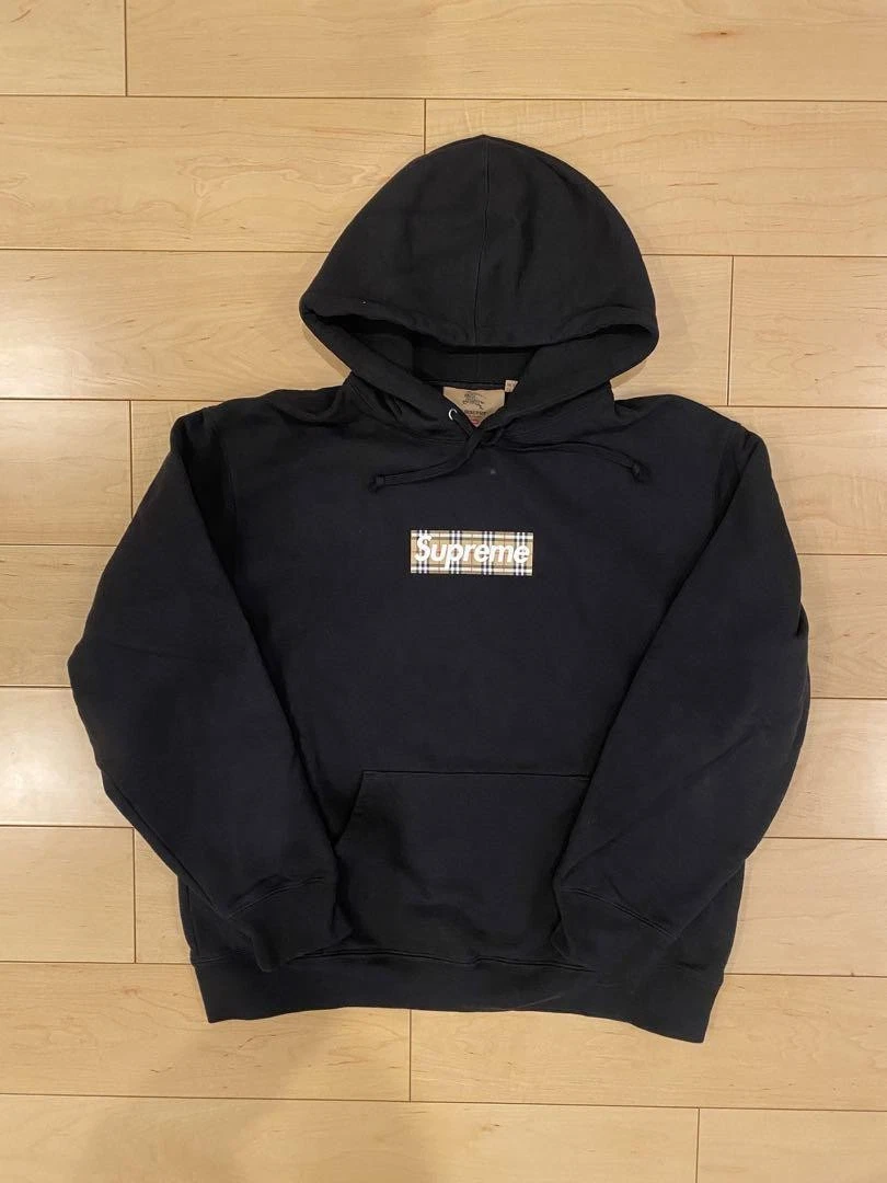 Sweat à capuche Supreme Men M Burbary Collaboration emblématique streetwear rare occasion limitée