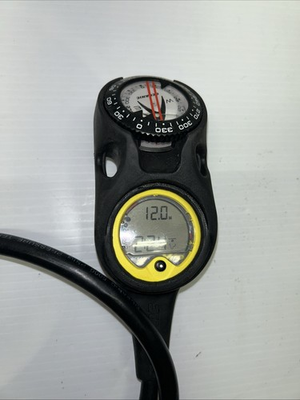 #ad Oceanic VEO 100 Computer with Pressure Gauge and Compass Tested And Working. $99.88